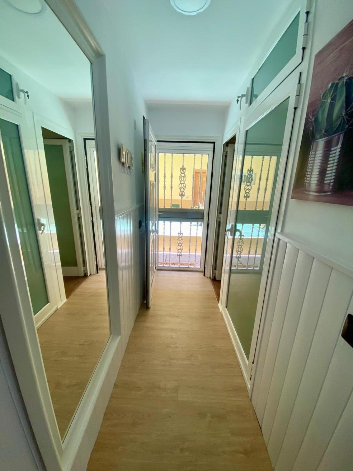 Loft Playa Torviscas,Garaje Gratis , Recien Reformado Costa Adeje (Tenerife) Exterior photo